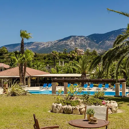 Апартаменты Liakas Village *