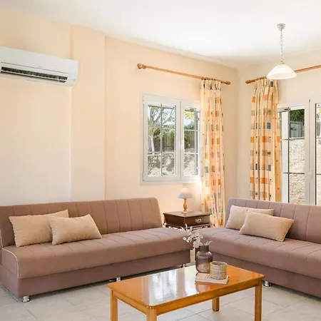 Апартаменты Liakas Village Спартия