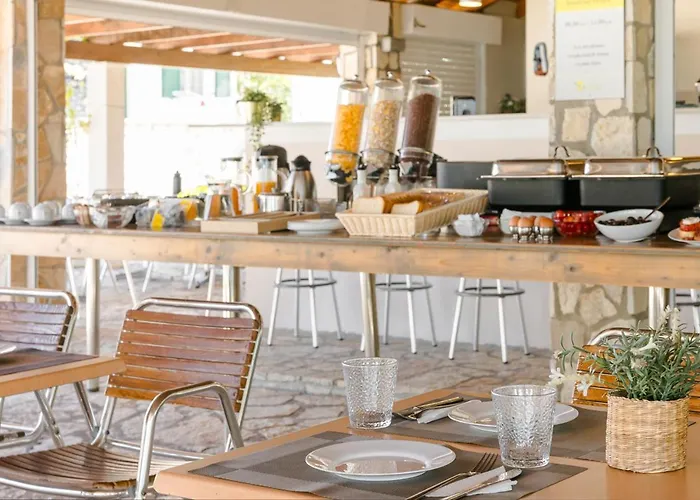 Liakas Village 아파트 스파르티아