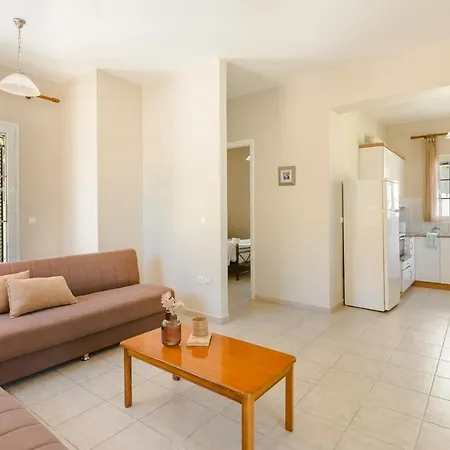 Liakas Village Appartement *